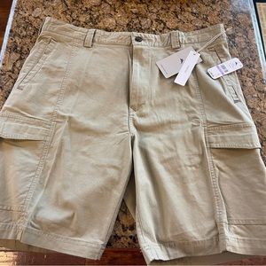 NWT Mens Tommy Bahama Key Isles Cargo shor. Size 38
